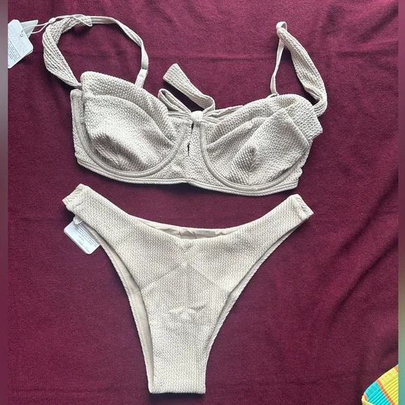 Monday Swimwear Cream Bikini Set - Picture 1 of 3
